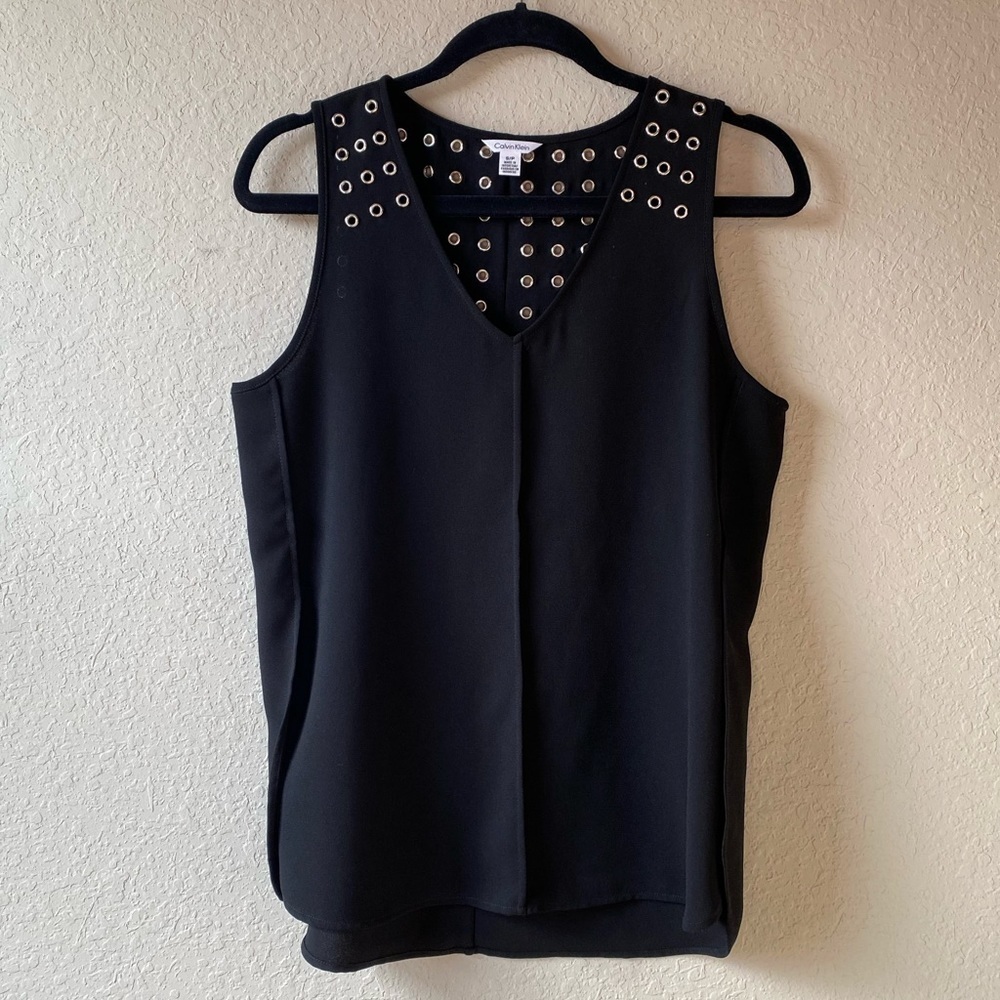 Calvin Klein Sleeveless Grommet‎ Detail Top